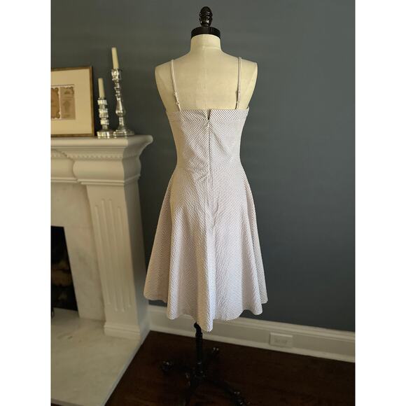 Isaac Mizrahi Seersucker Stripe Dress Preppy Minimalist OldMoney Retro Summer - Picture 6 of 11